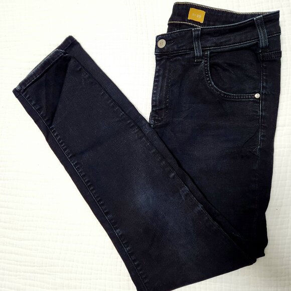 Anthropologie Pilcro and the Letterpress Dark Rinse Jeans Size 29 - Picture 1 of 4